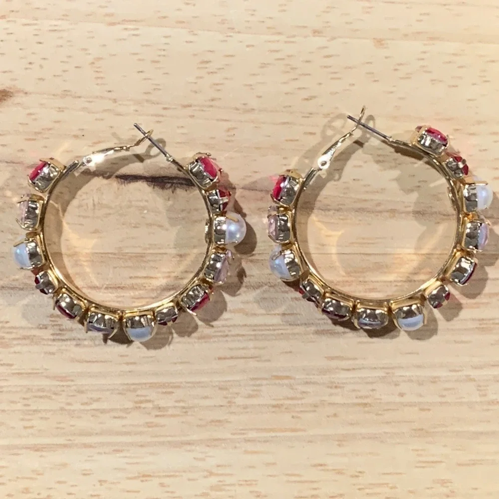 Pink Red Crystal Faux‎ Pearl Gold Tone Statement Hoop Earrings 1.5